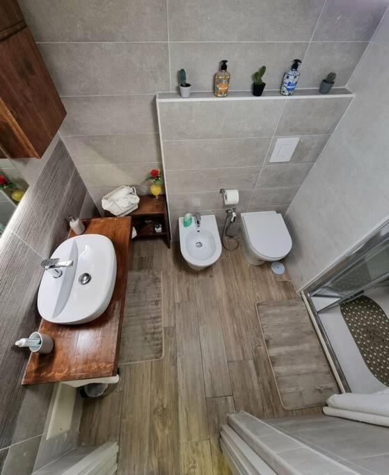Casa Comoda E In Quartiere Storico Di Vakantiehuis *