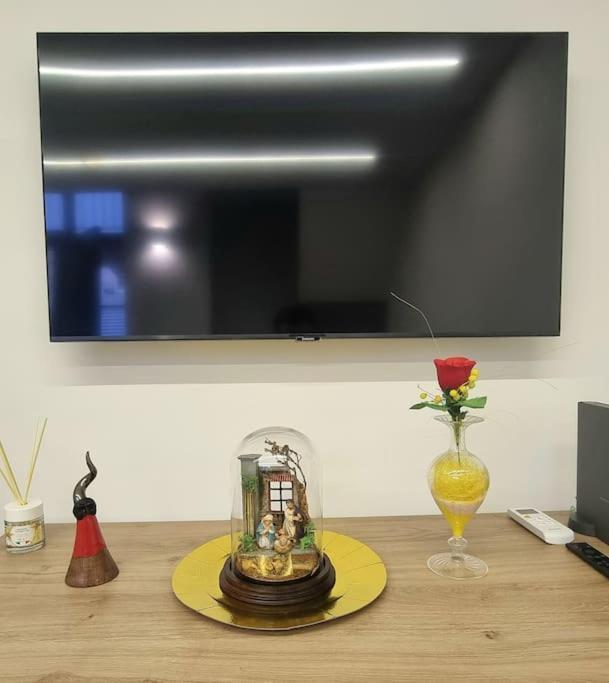 Casa Comoda E In Quartiere Storico Di Vakantiehuis Napels